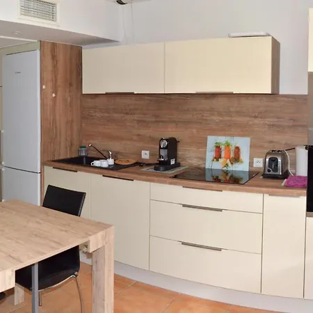 Apartmanhotel L'orangeraie Du Cap Antibes
